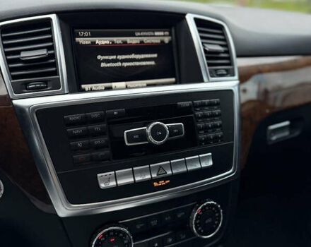 Серый Мерседес М-Класс, объемом двигателя 3.5 л и пробегом 236 тыс. км за 16300 $, фото 22 на Automoto.ua