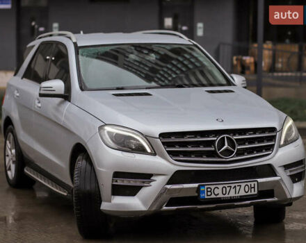 Серый Мерседес М-Класс, объемом двигателя 2.14 л и пробегом 170 тыс. км за 23999 $, фото 3 на Automoto.ua