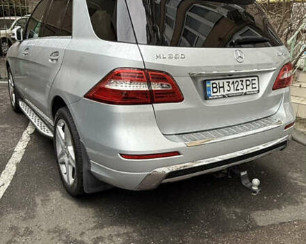 Серый Мерседес М-Класс, объемом двигателя 2.99 л и пробегом 111 тыс. км за 23500 $, фото 8 на Automoto.ua