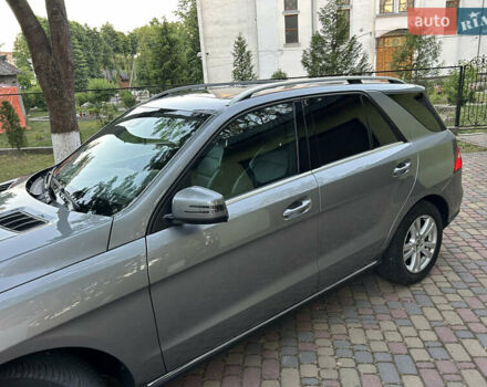 Сірий Мерседес М-Клас, об'ємом двигуна 2.99 л та пробігом 330 тис. км за 24500 $, фото 7 на Automoto.ua