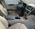 Сірий Мерседес М-Клас, об'ємом двигуна 2.99 л та пробігом 350 тис. км за 21500 $, фото 26 на Automoto.ua