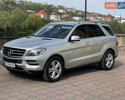 Серый Мерседес М-Класс, объемом двигателя 2.14 л и пробегом 320 тыс. км за 19500 $, фото 8 на Automoto.ua