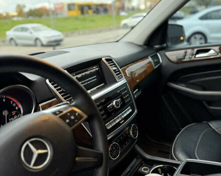 Серый Мерседес М-Класс, объемом двигателя 3.5 л и пробегом 236 тыс. км за 16300 $, фото 20 на Automoto.ua