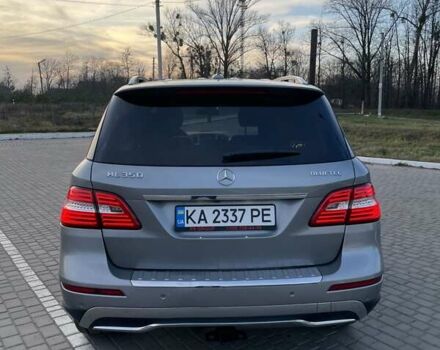 Сірий Мерседес М-Клас, об'ємом двигуна 2.99 л та пробігом 350 тис. км за 21500 $, фото 6 на Automoto.ua