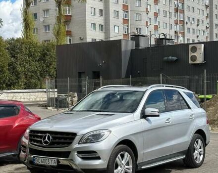 Мерседес М-Класс 2013 в Львове на Automoto.ua Серый Мерседес М-Класс, объемом двигателя 2.99 л и пробегом 188 тыс. км за 23000 $, фото 44 на Automoto.ua