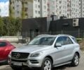 Мерседес М-Класс 2013 в Львове на Automoto.ua Серый Мерседес М-Класс, объемом двигателя 2.99 л и пробегом 188 тыс. км за 23000 $, фото 44 на Automoto.ua