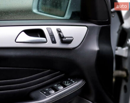 Серый Мерседес М-Класс, объемом двигателя 2.14 л и пробегом 170 тыс. км за 23999 $, фото 25 на Automoto.ua