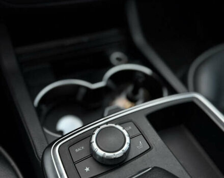 Серый Мерседес М-Класс, объемом двигателя 3.5 л и пробегом 236 тыс. км за 16300 $, фото 23 на Automoto.ua