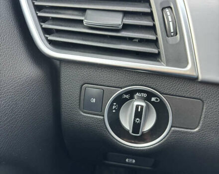 Серый Мерседес М-Класс, объемом двигателя 2.99 л и пробегом 186 тыс. км за 25000 $, фото 28 на Automoto.ua