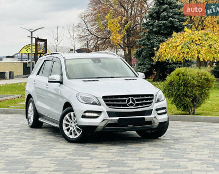 Серый Мерседес М-Класс, объемом двигателя 2.2 л и пробегом 102 тыс. км за 26500 $, фото 7 на Automoto.ua