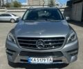 Сірий Мерседес М-Клас, об'ємом двигуна 2.99 л та пробігом 196 тис. км за 19800 $, фото 1 на Automoto.ua