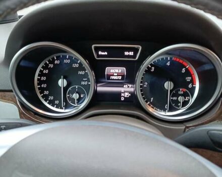 Серый Мерседес М-Класс, объемом двигателя 2.99 л и пробегом 195 тыс. км за 20950 $, фото 4 на Automoto.ua