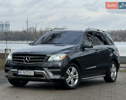 Серый Мерседес М-Класс, объемом двигателя 2.99 л и пробегом 199 тыс. км за 22900 $, фото 5 на Automoto.ua