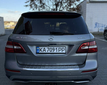 Серый Мерседес М-Класс, объемом двигателя 3.5 л и пробегом 236 тыс. км за 16300 $, фото 4 на Automoto.ua