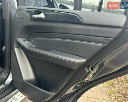 Серый Мерседес М-Класс, объемом двигателя 2.99 л и пробегом 199 тыс. км за 22900 $, фото 34 на Automoto.ua