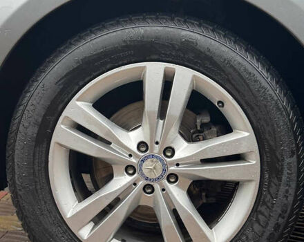 Серый Мерседес М-Класс, объемом двигателя 2.99 л и пробегом 364 тыс. км за 19999 $, фото 13 на Automoto.ua