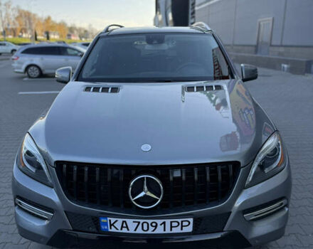 Серый Мерседес М-Класс, объемом двигателя 3.5 л и пробегом 236 тыс. км за 16300 $, фото 7 на Automoto.ua