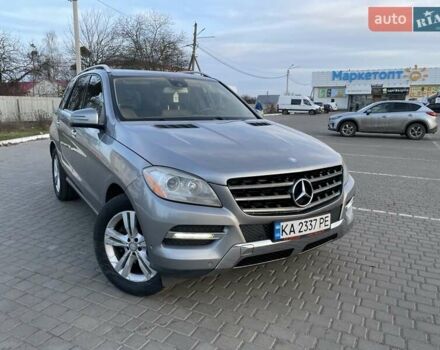 Сірий Мерседес М-Клас, об'ємом двигуна 2.99 л та пробігом 350 тис. км за 21500 $, фото 19 на Automoto.ua