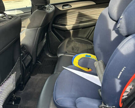 Серый Мерседес М-Класс, объемом двигателя 2.99 л и пробегом 186 тыс. км за 25000 $, фото 20 на Automoto.ua