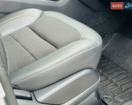 Серый Мерседес М-Класс, объемом двигателя 2.2 л и пробегом 102 тыс. км за 26500 $, фото 17 на Automoto.ua