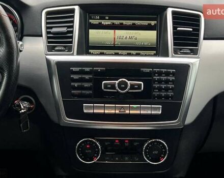 Серый Мерседес М-Класс, объемом двигателя 2.14 л и пробегом 255 тыс. км за 18300 $, фото 19 на Automoto.ua