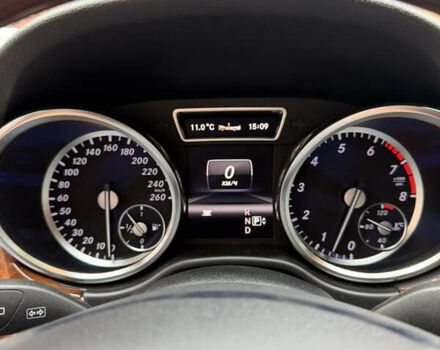 Сірий Мерседес М-Клас, об'ємом двигуна 3.5 л та пробігом 266 тис. км за 24500 $, фото 20 на Automoto.ua