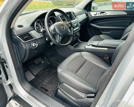 Серый Мерседес М-Класс, объемом двигателя 2.2 л и пробегом 102 тыс. км за 26500 $, фото 26 на Automoto.ua