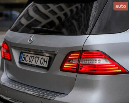 Серый Мерседес М-Класс, объемом двигателя 2.14 л и пробегом 170 тыс. км за 23999 $, фото 15 на Automoto.ua