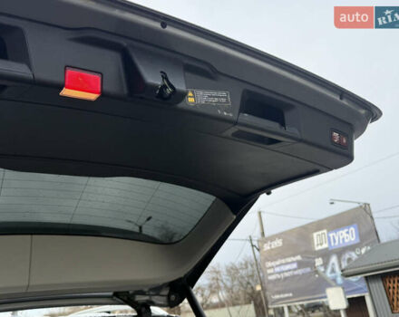 Серый Мерседес М-Класс, объемом двигателя 2.99 л и пробегом 240 тыс. км за 20800 $, фото 20 на Automoto.ua