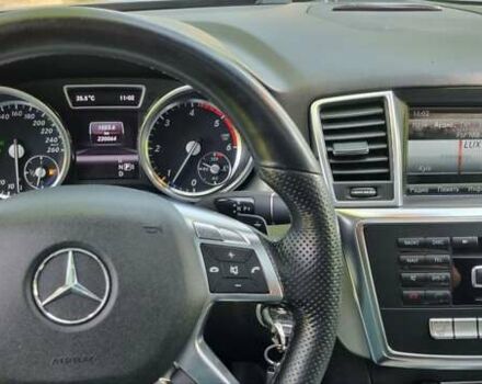 Мерседес М-Класс 2013 в Ирпене на Automoto.ua Серый Мерседес М-Класс, объемом двигателя 2.99 л и пробегом 226 тыс. км за 19600 $, фото 19 на Automoto.ua