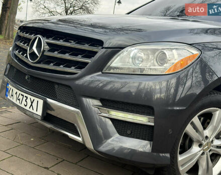 Серый Мерседес М-Класс, объемом двигателя 2.99 л и пробегом 199 тыс. км за 22900 $, фото 17 на Automoto.ua