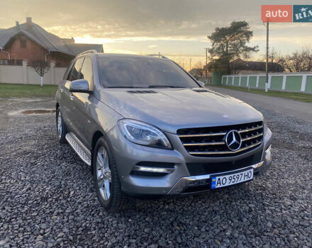 Сірий Мерседес М-Клас, об'ємом двигуна 2.99 л та пробігом 194 тис. км за 24500 $, фото 37 на Automoto.ua