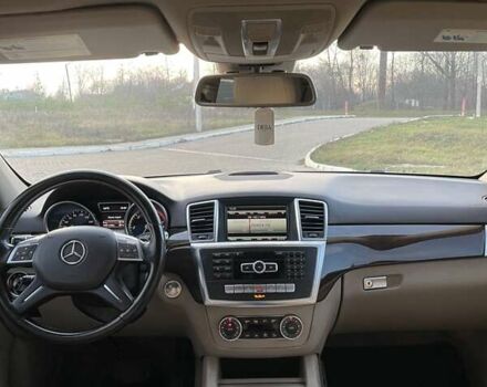 Сірий Мерседес М-Клас, об'ємом двигуна 2.99 л та пробігом 350 тис. км за 21500 $, фото 34 на Automoto.ua