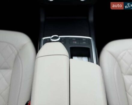 Сірий Мерседес М-Клас, об'ємом двигуна 2.99 л та пробігом 206 тис. км за 21000 $, фото 50 на Automoto.ua