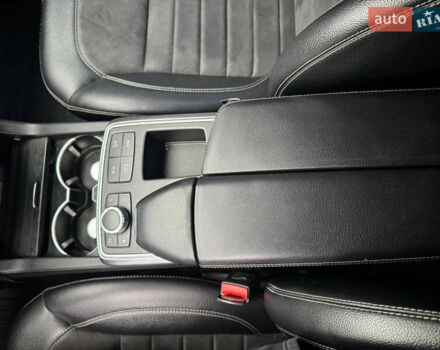 Серый Мерседес М-Класс, объемом двигателя 2.99 л и пробегом 364 тыс. км за 19999 $, фото 21 на Automoto.ua