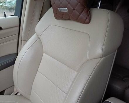 Серый Мерседес М-Класс, объемом двигателя 2.99 л и пробегом 195 тыс. км за 20950 $, фото 7 на Automoto.ua