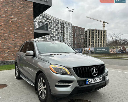 Серый Мерседес М-Класс, объемом двигателя 3.5 л и пробегом 236 тыс. км за 18500 $, фото 2 на Automoto.ua