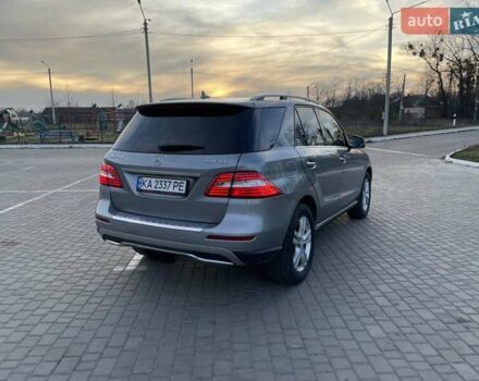 Сірий Мерседес М-Клас, об'ємом двигуна 2.99 л та пробігом 350 тис. км за 21500 $, фото 8 на Automoto.ua