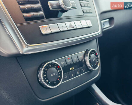 Серый Мерседес М-Класс, объемом двигателя 2.2 л и пробегом 102 тыс. км за 26500 $, фото 32 на Automoto.ua