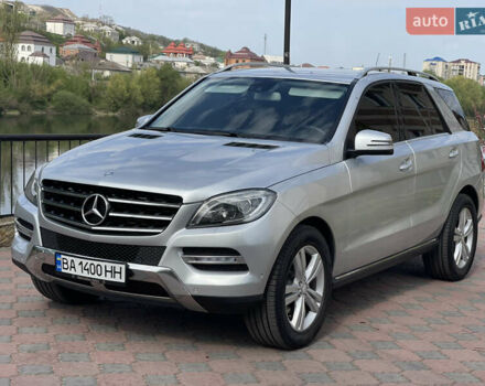 Серый Мерседес М-Класс, объемом двигателя 2.14 л и пробегом 320 тыс. км за 19500 $, фото 7 на Automoto.ua