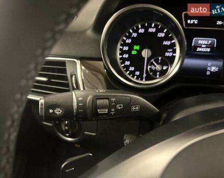 Серый Мерседес М-Класс, объемом двигателя 2.14 л и пробегом 244 тыс. км за 21500 $, фото 4 на Automoto.ua