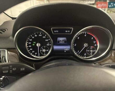 Серый Мерседес М-Класс, объемом двигателя 2.14 л и пробегом 244 тыс. км за 21500 $, фото 7 на Automoto.ua