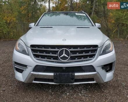 Мерседес М-Класс 2014 в Львове на Automoto.ua Серый Мерседес М-Класс, объемом двигателя 2.99 л и пробегом 202 тыс. км за 5000 $, фото 4 на Automoto.ua