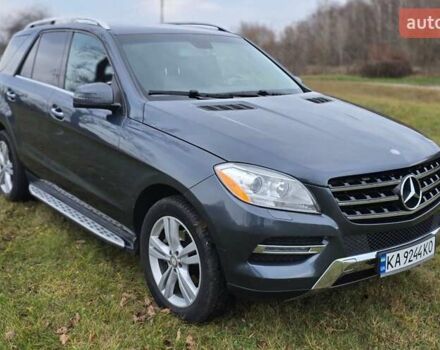 Сірий Мерседес М-Клас, об'ємом двигуна 3.5 л та пробігом 195 тис. км за 17000 $, фото 1 на Automoto.ua