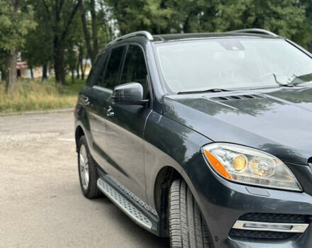 Сірий Мерседес М-Клас, об'ємом двигуна 2.14 л та пробігом 340 тис. км за 17999 $, фото 12 на Automoto.ua