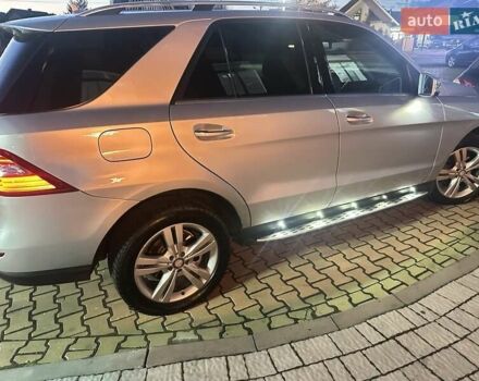 Серый Мерседес М-Класс, объемом двигателя 2.14 л и пробегом 244 тыс. км за 21500 $, фото 3 на Automoto.ua