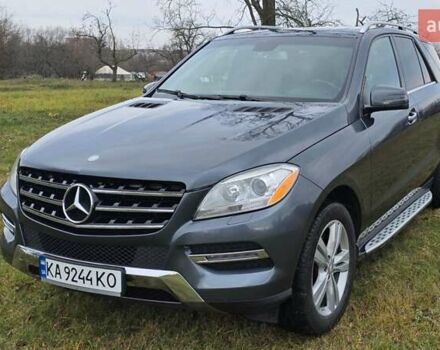 Сірий Мерседес М-Клас, об'ємом двигуна 3.5 л та пробігом 195 тис. км за 17000 $, фото 5 на Automoto.ua