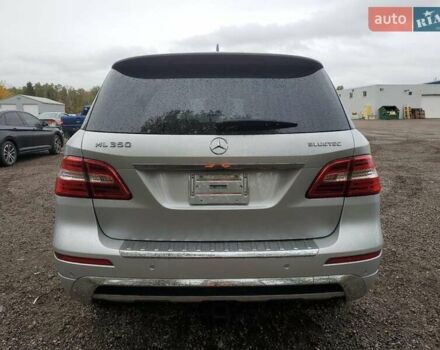 Мерседес М-Класс 2014 в Львове на Automoto.ua Серый Мерседес М-Класс, объемом двигателя 2.99 л и пробегом 202 тыс. км за 5000 $, фото 5 на Automoto.ua