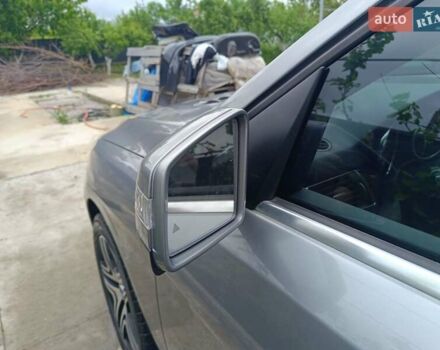 Серый Мерседес М-Класс, объемом двигателя 2.1 л и пробегом 250 тыс. км за 22000 $, фото 30 на Automoto.ua