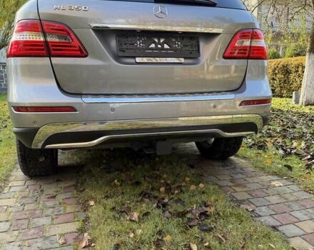 Серый Мерседес М-Класс, объемом двигателя 3.5 л и пробегом 180 тыс. км за 20900 $, фото 5 на Automoto.ua